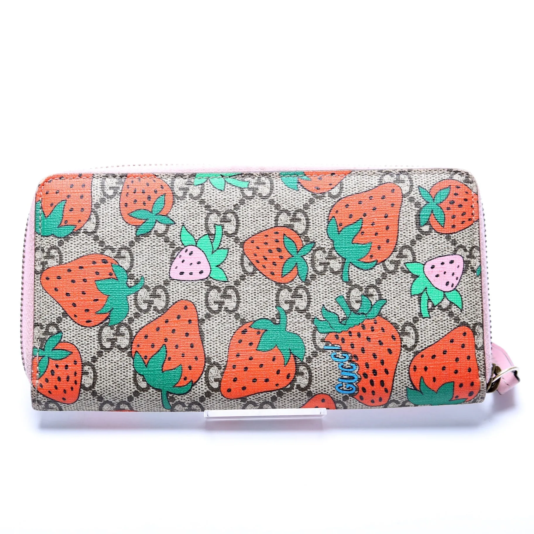 573865 Gucci Supreme Strawberry Zip Around Wallet
