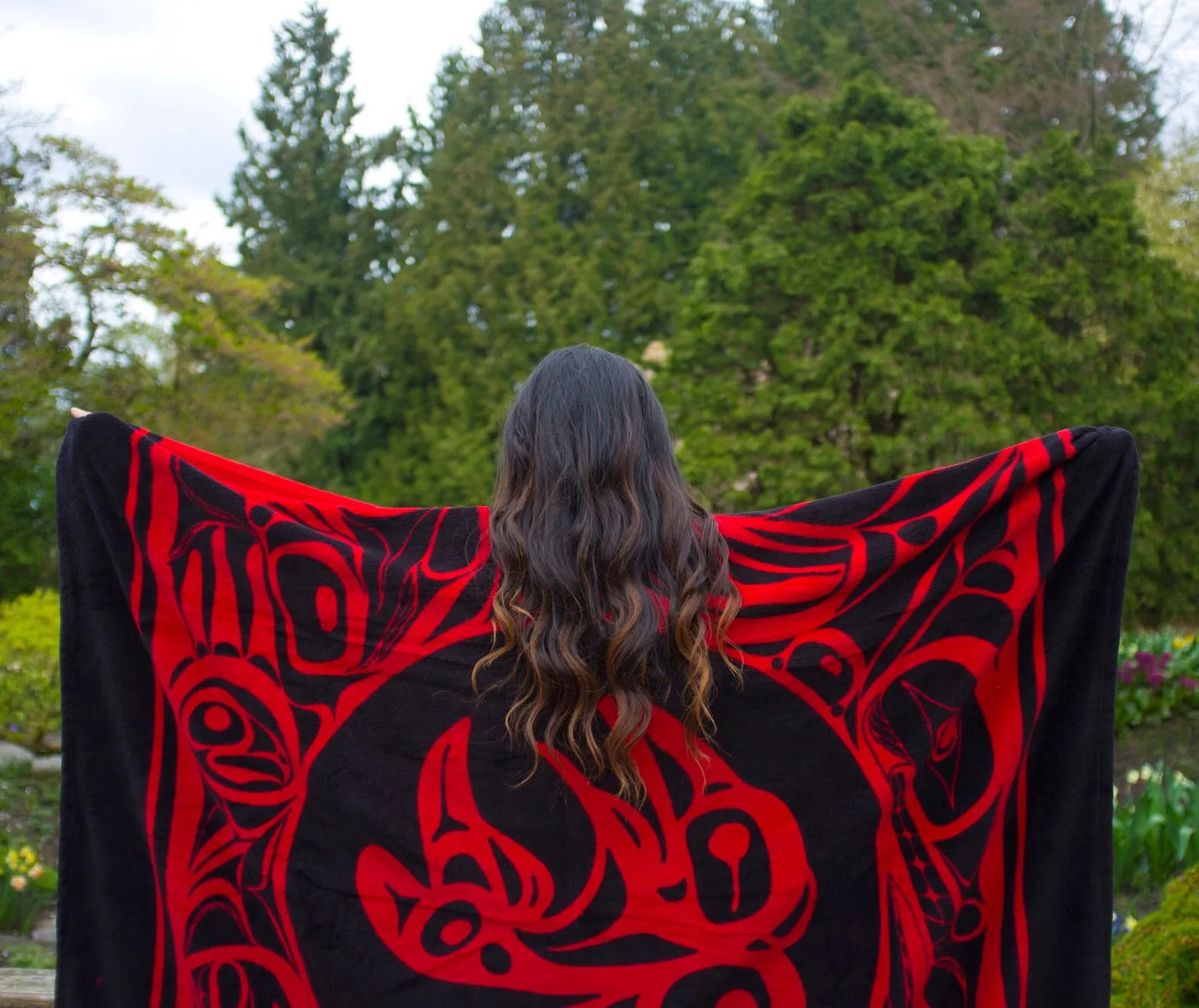 Bill Helin© "The Raven" Velura Throw Blanket -Tsimshian