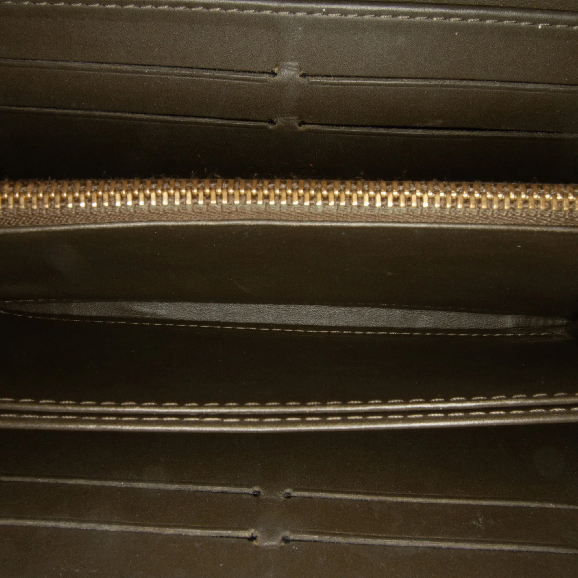 Brown Louis Vuitton Monogram Vernis Zippy Wallet