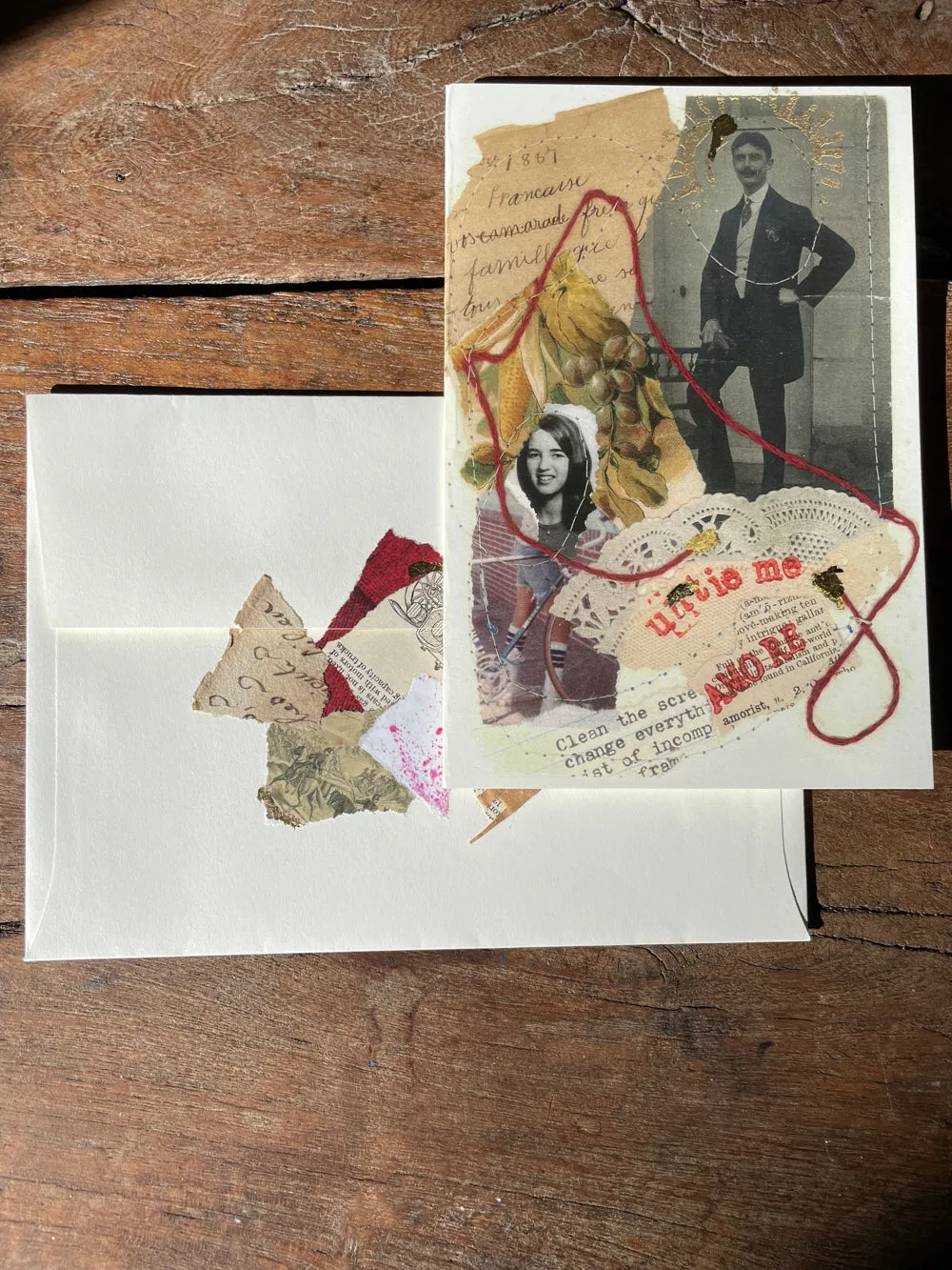 Carolyn's flirty pack of artistic printed cards
