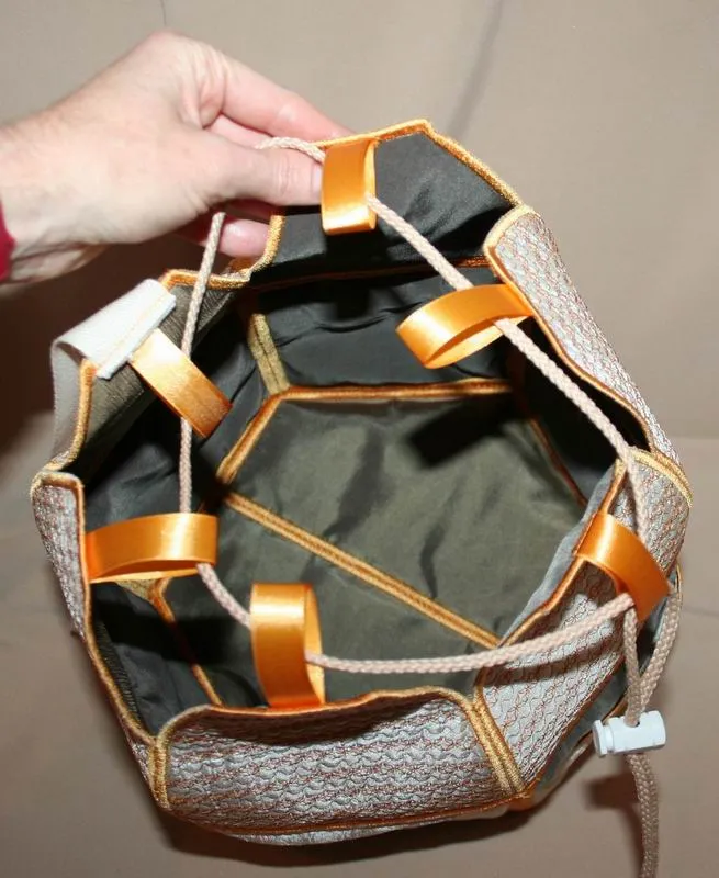 Gerbera Back Pack