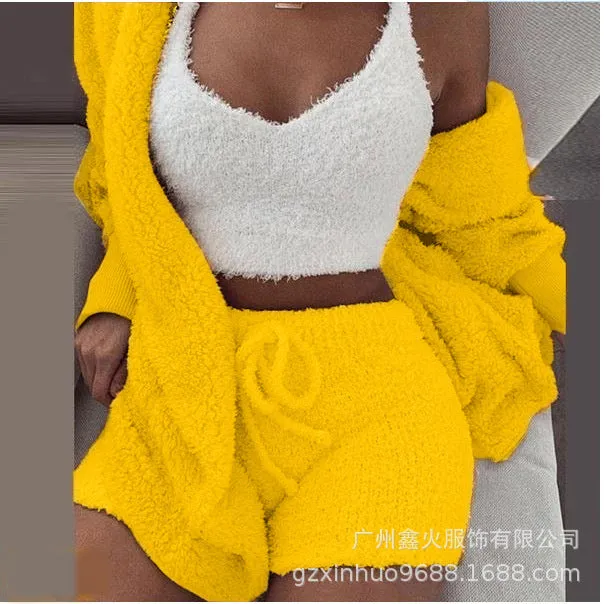 HOC Winter Plush Home Wear, Casual 3Pcs Pajamas Long Sleeved Shorts Sports Set