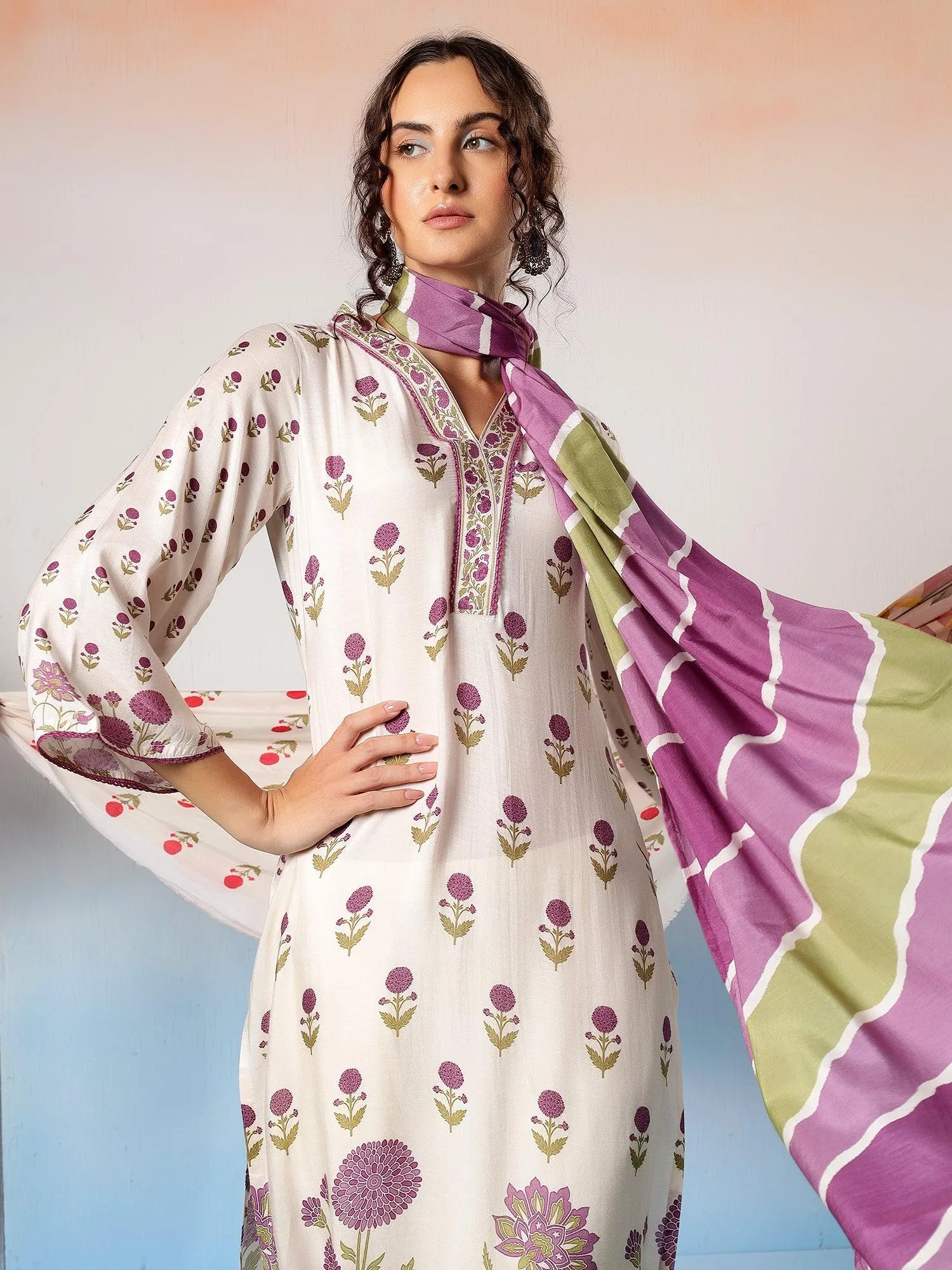 Laila Muslin Purple Floral Printed Kurta Set