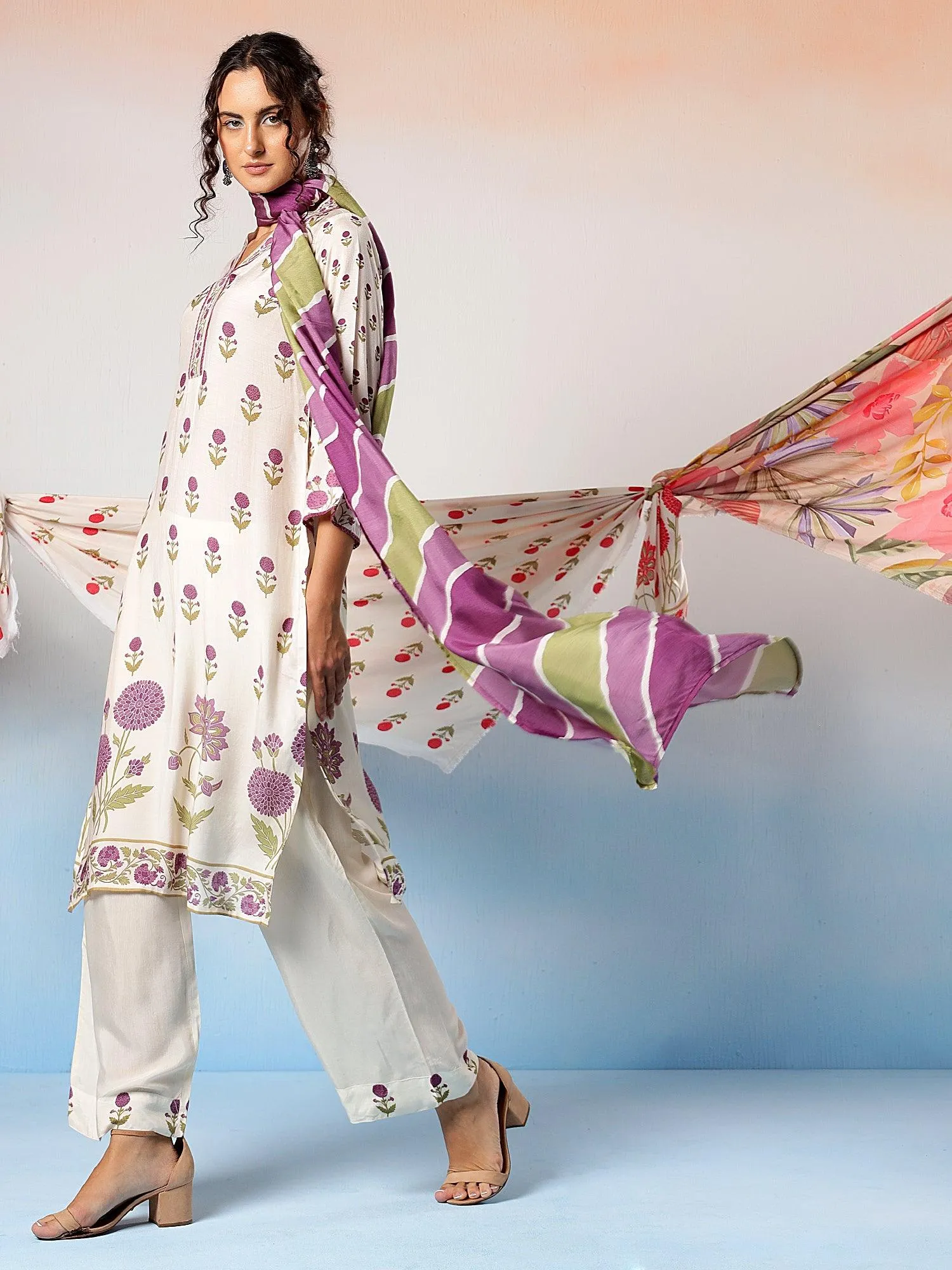 Laila Muslin Purple Floral Printed Kurta Set