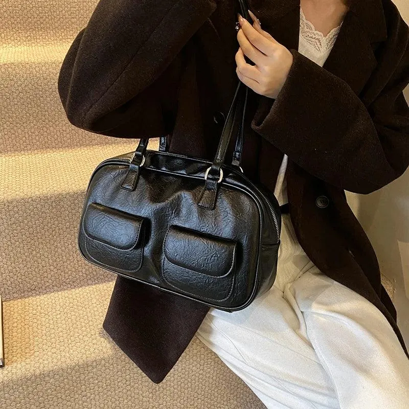 Large Shoulder Bags Zipper Women Leather Retro Flap Outer Pockets Soft Handbags