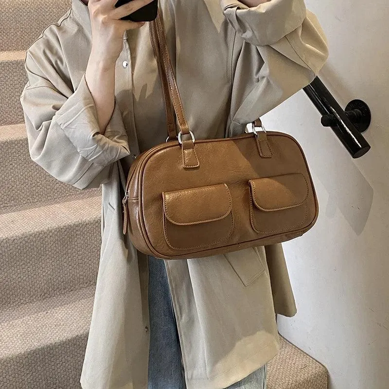Large Shoulder Bags Zipper Women Leather Retro Flap Outer Pockets Soft Handbags