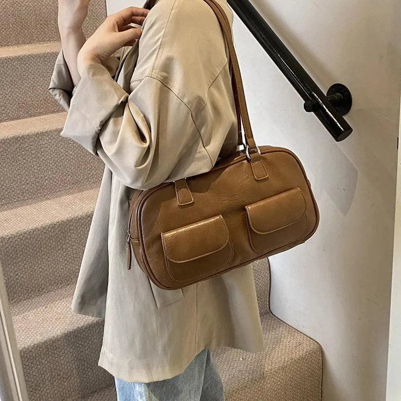 Large Shoulder Bags Zipper Women Leather Retro Flap Outer Pockets Soft Handbags