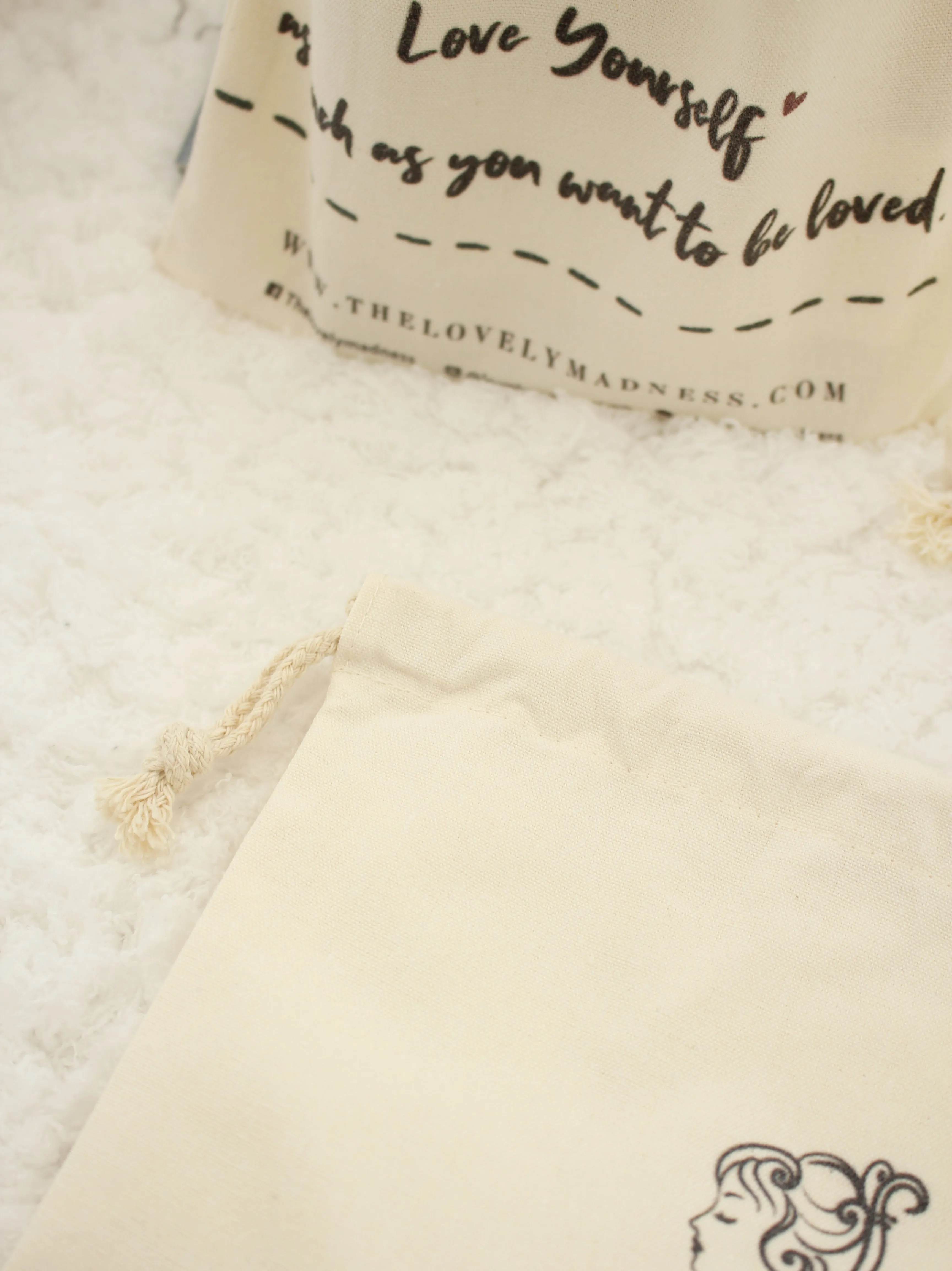 LOVELYMADNESS Sack Bag