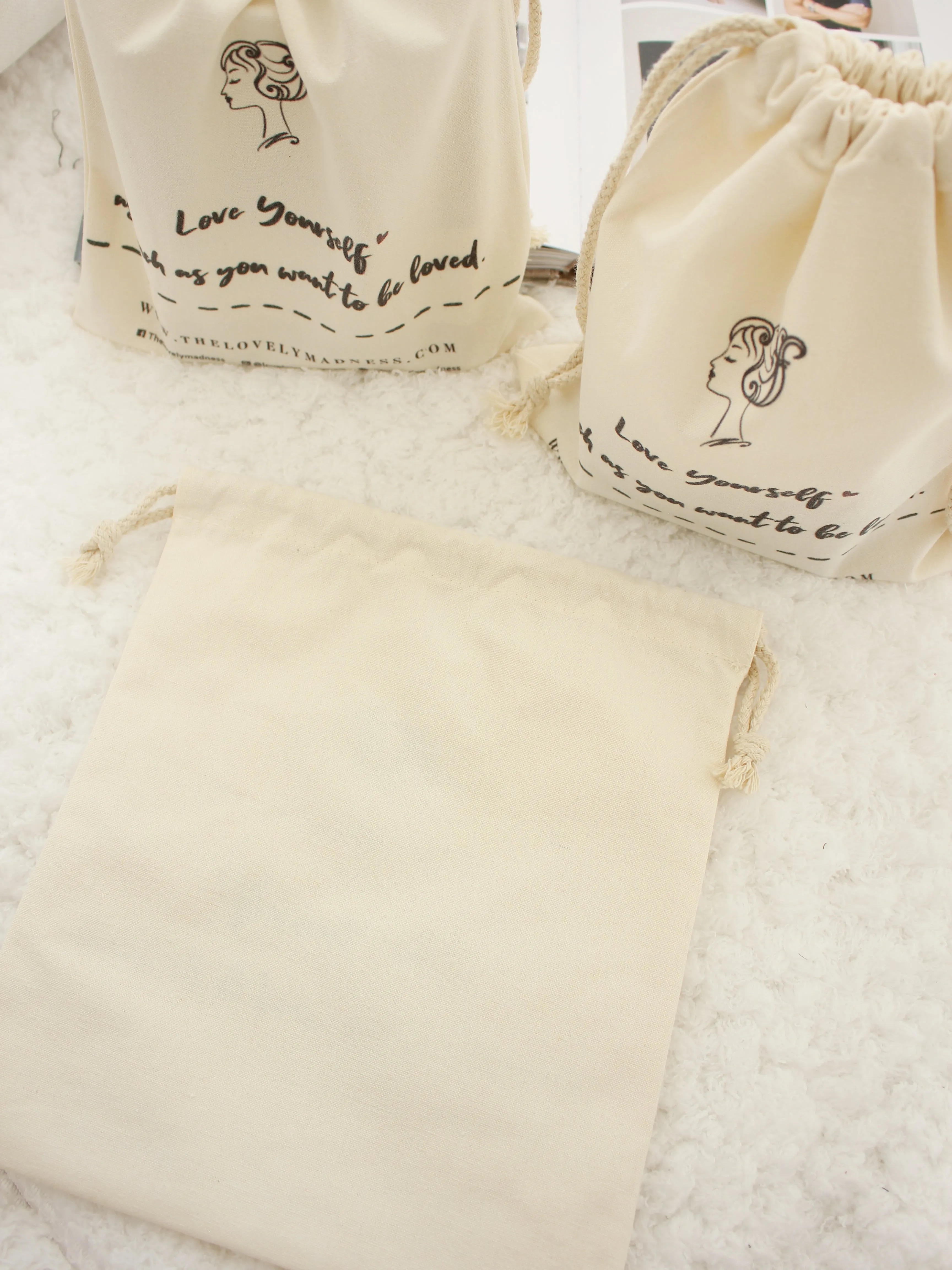 LOVELYMADNESS Sack Bag