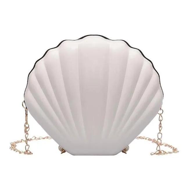 Shell Chain Shoulder Bag