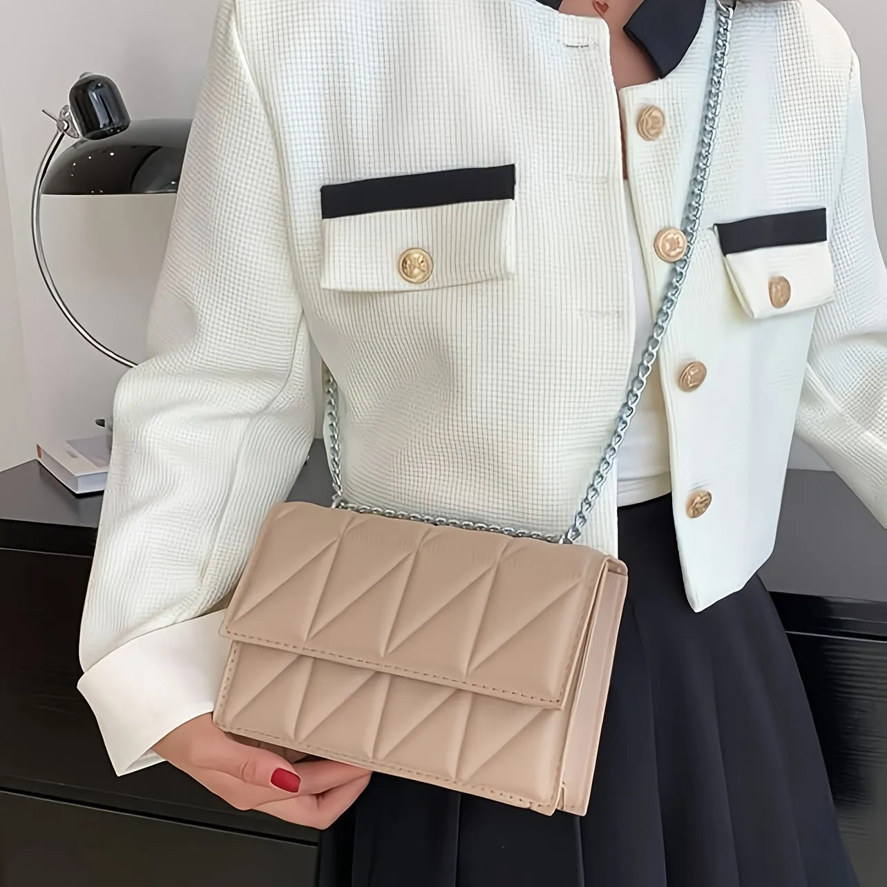 Uakiss Quilted Faux Leather Chic Women's Crossbody Bag with Magnetic Closure and Chain Strap - Minimalist Square Handbag & Purse